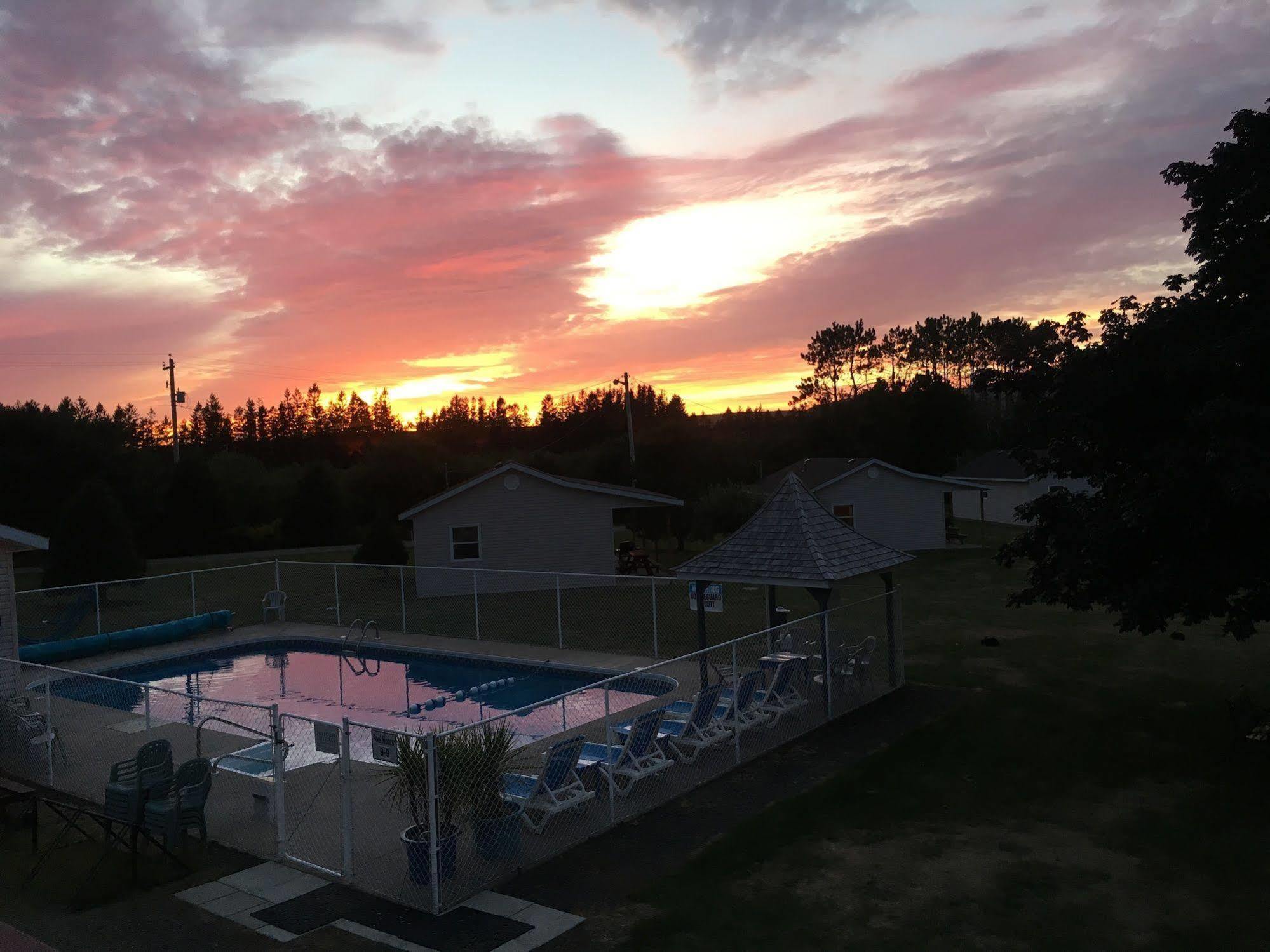 Upper Clements Cottages & Rv Park Annapolis Royal Exterior foto